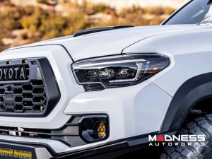 Toyota Tacoma LED Head Lights - XB EVO Hybrid Series - Morimoto (2016-2023) Toyota Tacoma LED Head Lights - XB EVO Hybrid Series - Morimoto (2016-2023)